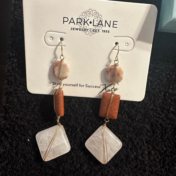 Park Lane Earrings - Picture 2 of 2